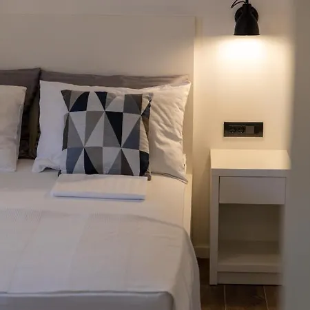 Apartment Maslina *