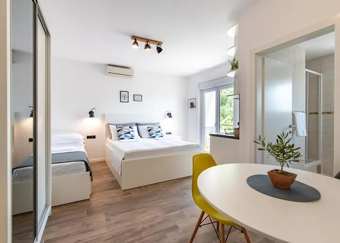 Apartman Maslina *